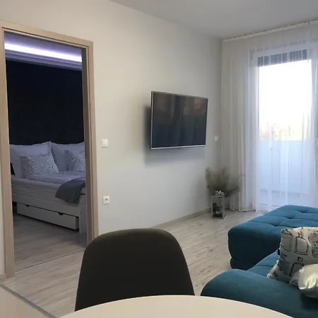 Luca Apartament *